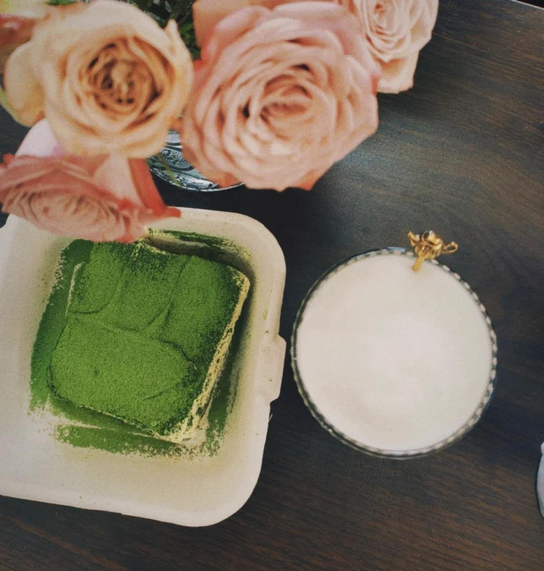viktorsvarog's tweet photo. Treat your taste buds to authentic matcha tiramisu—where Italian creaminess meets Japanese green tea depth!  It’s the cozy, exotic fusion you need this week.， https://t.co/ey66wk6wFo