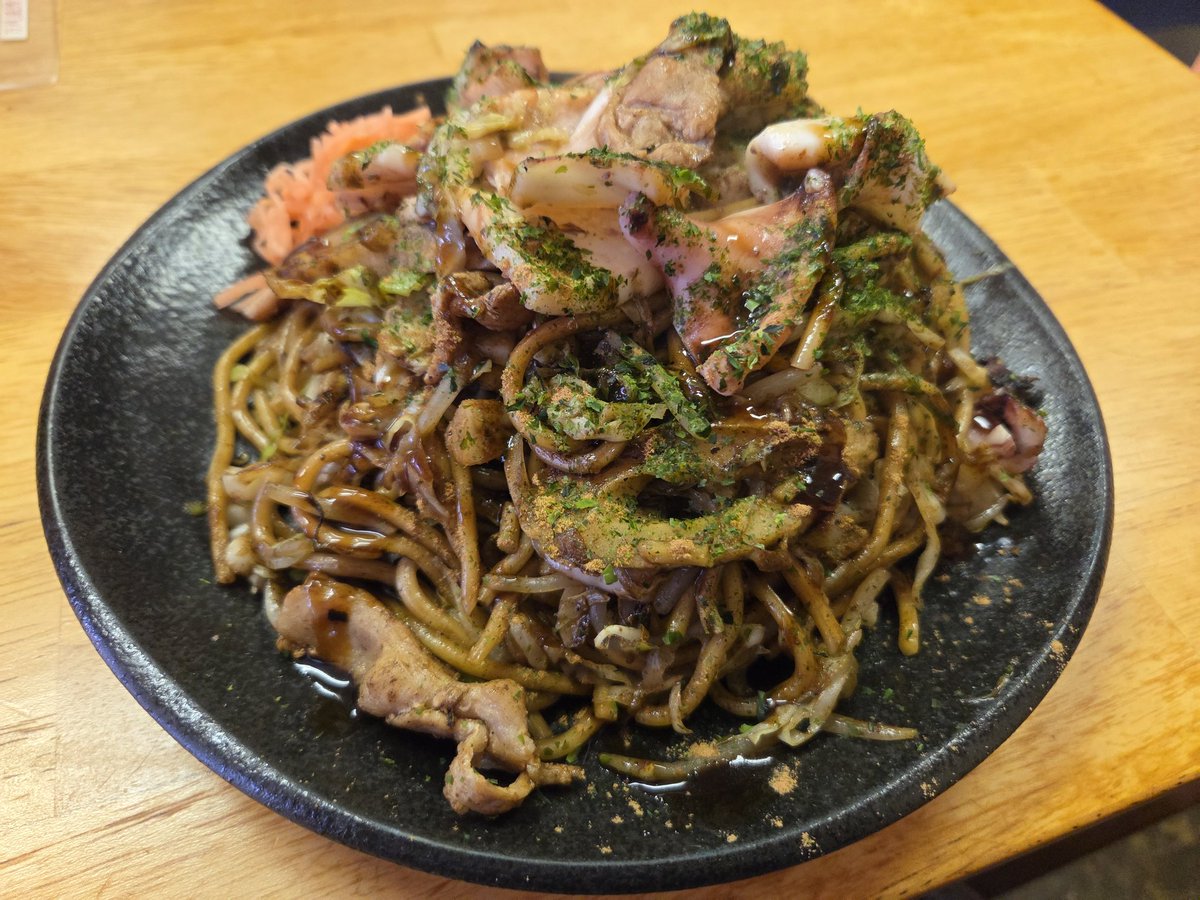 HBOgoma's tweet photo. 最近行った食べ物屋さん
上野　The  God Diner
木更津　大衆食堂とみ
戸塚　美山
大口　あづま商店
藤沢　上州屋 https://t.co/4bvChCP5jf