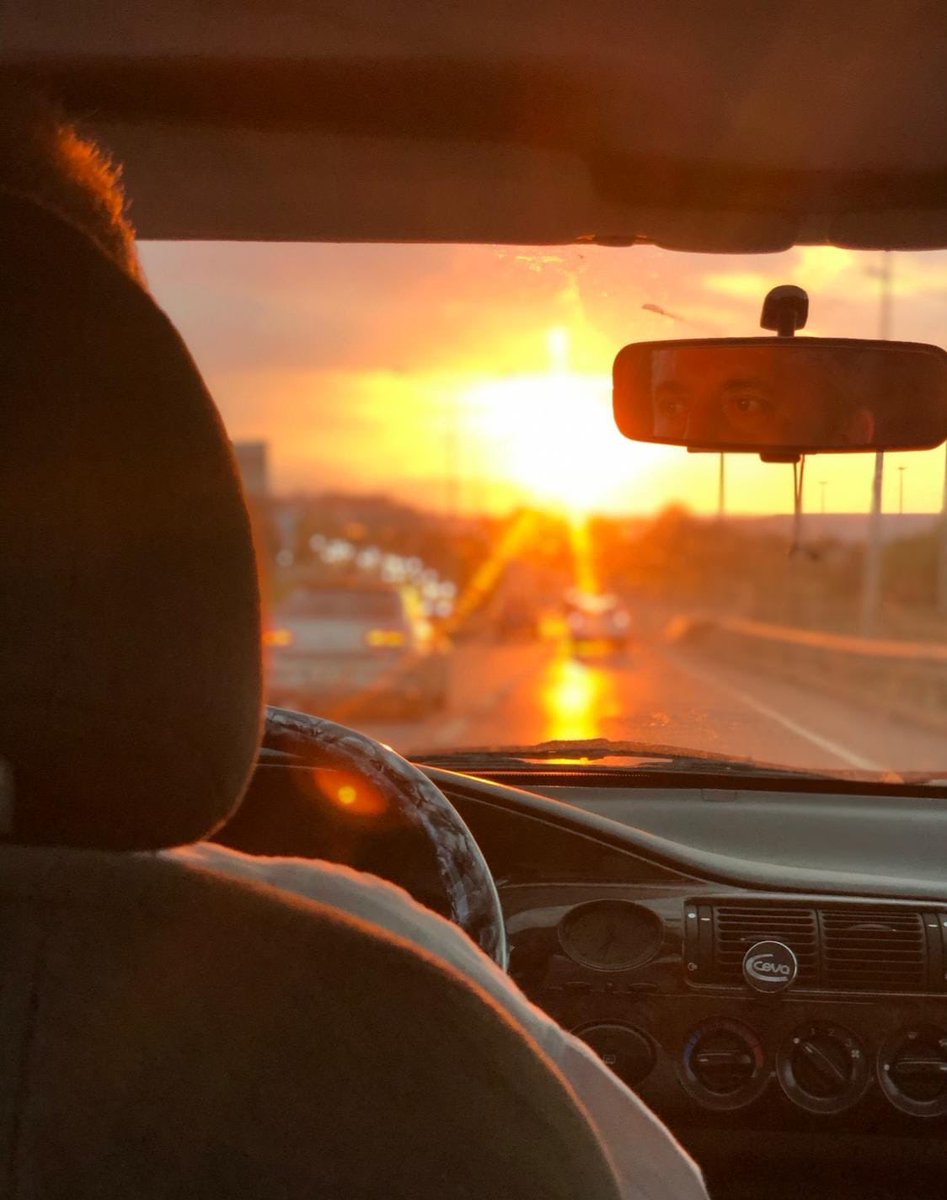 CoskunDilber3's tweet photo. Milletçe birlik, beraberlik ve dayanışma duygularımızın güçlendiği Kurban Bayramı’na ulaşmanın huzurunu yaşıyoruz.

Bayramlar; paylaşma, kardeşlik, sevgi ve merhametin çoğaldığı, iç muhasebemizin yapıldığı müstesna zamanlardır. 

Kurban Bayramınız kutlu, dualarınız kabul olsun. https://t.co/B16BXIeMU1
