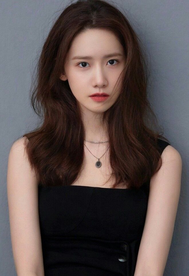 Yoona Base tweet media
