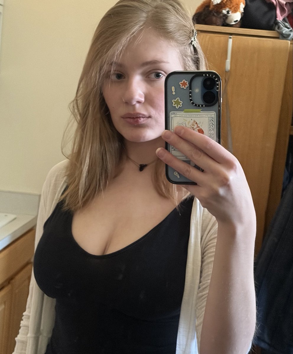 nadia ✮⋆˙ | limited tweet media
