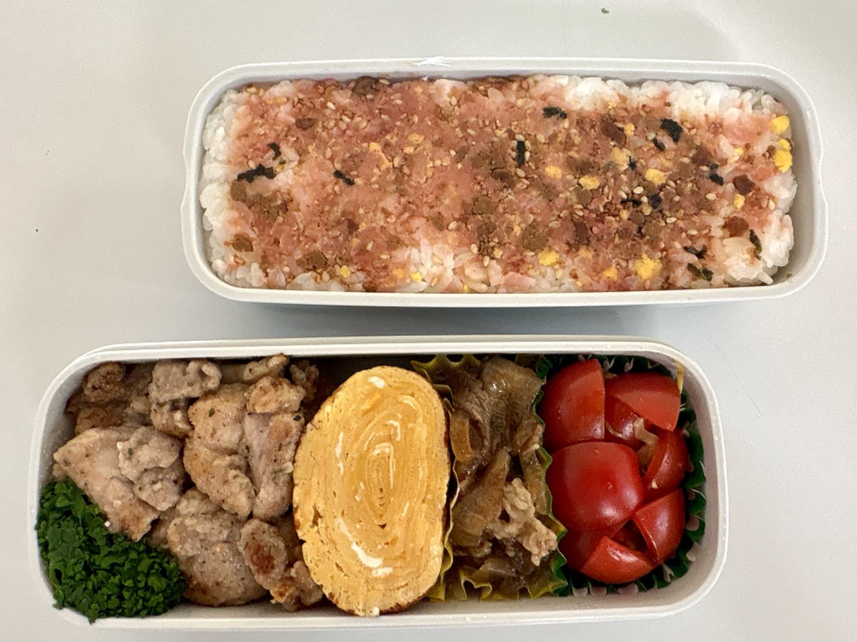 nyaom's tweet photo. 今日のお弁当（ほぼ昨日のぐわ〜んw） https://t.co/oWmhUjNQwS