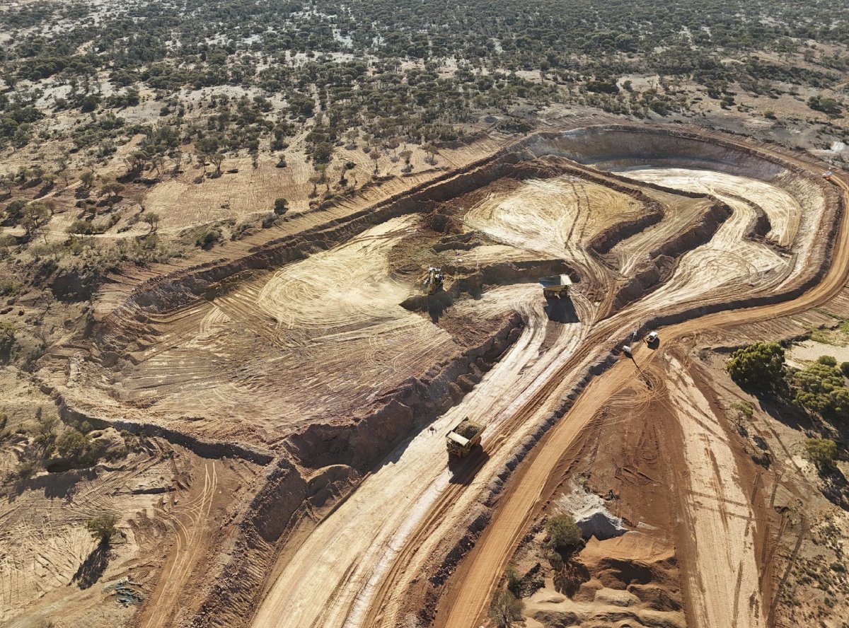 Redcastle Resources tweet media