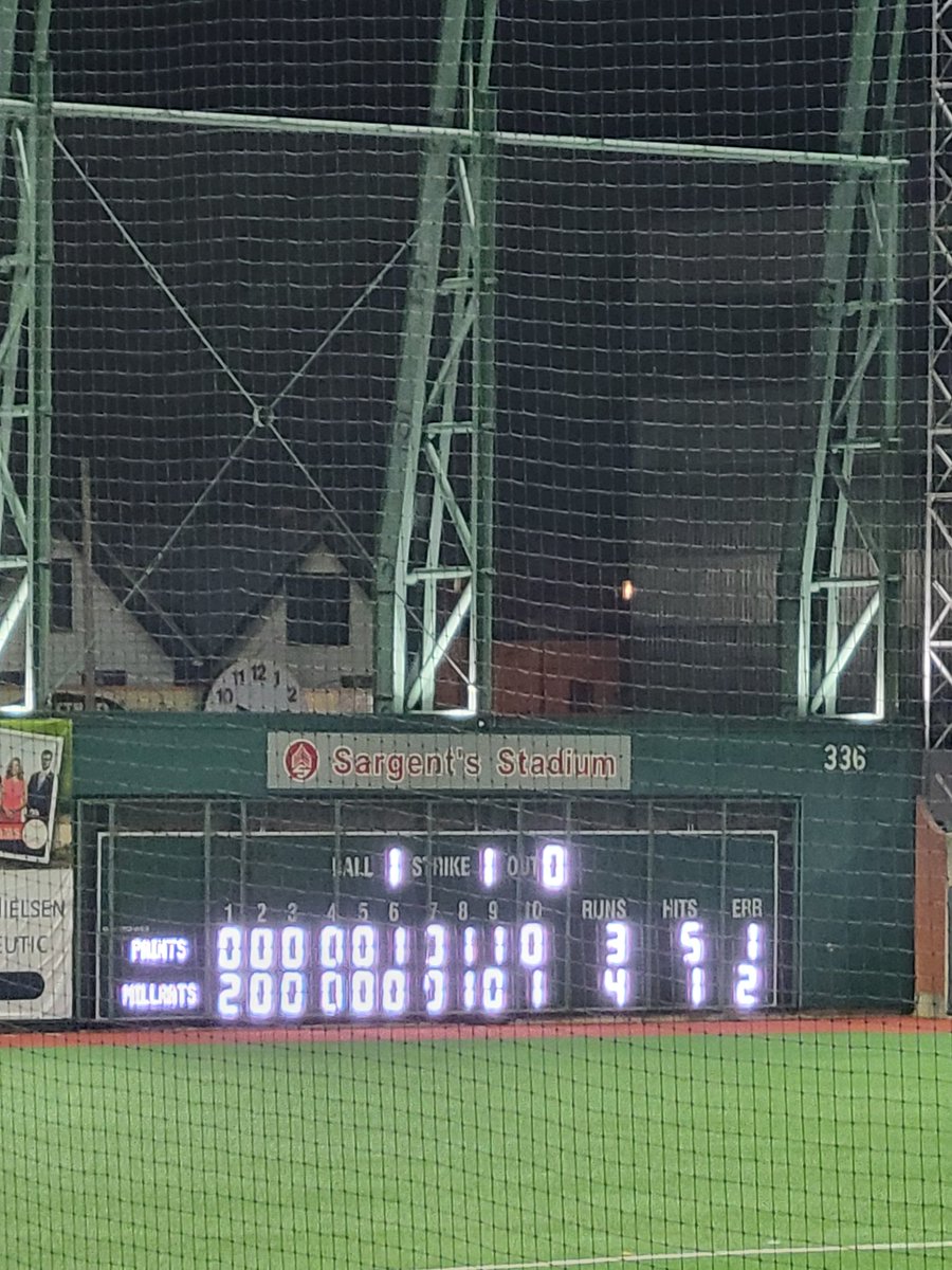 BigEdSheets's tweet photo. @Mill_Rats win their opener 4-3 in 10 innings! Definitely one of the weirder line scores you'll ever see. Chillicothe had a no-hitter going until the 8th. Good way to kick off their @ProspectLeague season. https://t.co/VCt4MOX9bN