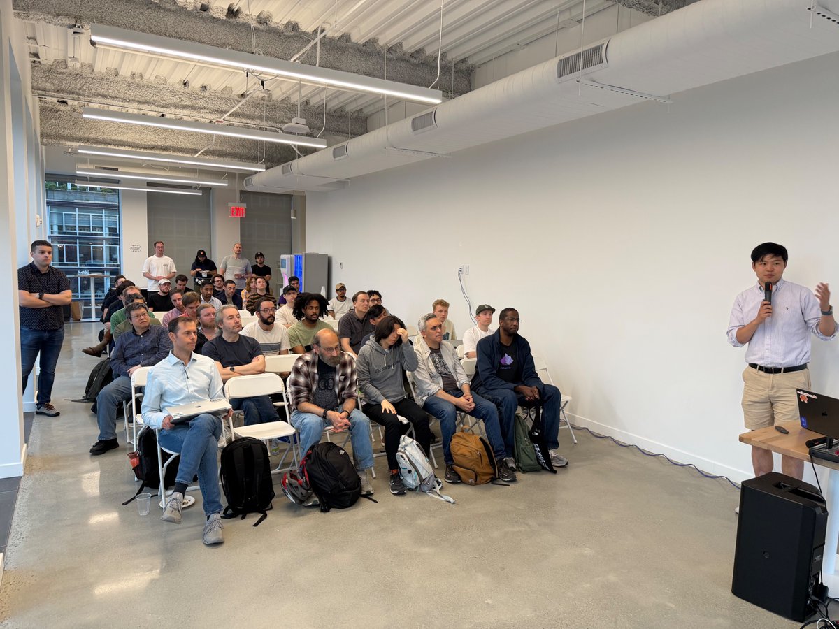 iOSoho's tweet photo. Thank you to Suno for hosting the May iOSoho meetup!
A big thanks as well to Sami Bouchebaba and Winston Du for their great talks today.
Stay tuned for the next meetup announce! https://t.co/RU5JehJGEJ