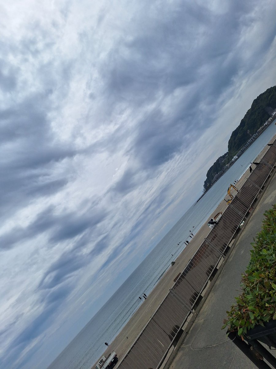 Utahime_Sheryl's tweet photo. 由比ヶ浜
約30キロ2時間くらい https://t.co/gFKyo27lh9