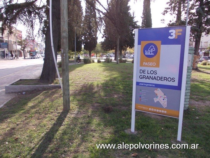 fernandotrigo3f's tweet photo. FELICES 98 AÑOS A LA LOCALIDAD DE JOSÉ INGENIEROS 🎉 

El 27 de mayo de 1928 un grupo de vecinos fueron a la municipalidad a pedir que el entonces barrio Km2, llevase el nombre del reconocido médico José Ingenieros.
Se cumplen 98 años de aquel día, 98 años de este hermoso barrio. https://t.co/06AxhC5Z76