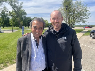akhamisa's tweet photo. Powerful day running a self-forgiveness workshop for future parolees at FCI with Chaplain Jon Cooper. 

The stats of (LCP) are wild: 📉 National adult recidivism: 66% 📉 LCP graduate recidivism: 17%
The other 83% are out saving kids, just like we do at TKF. https://t.co/D17Gw3D9GK