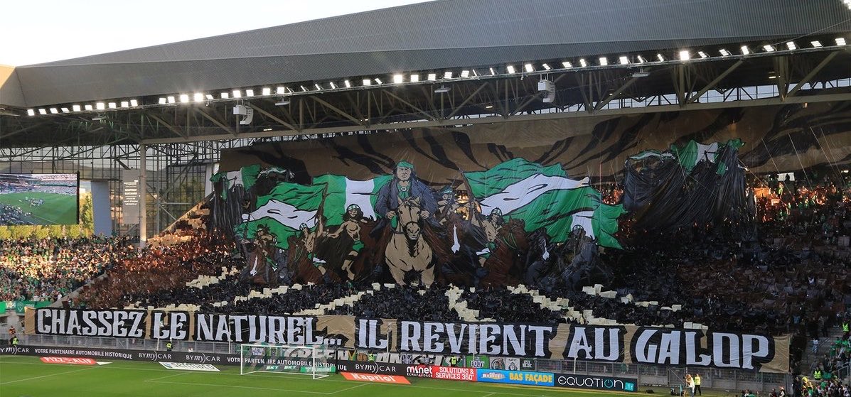 ultras_clips's tweet photo. A fanbase like Saint-Étienne belongs in the first division. 🤯 https://t.co/1omKlyS53r