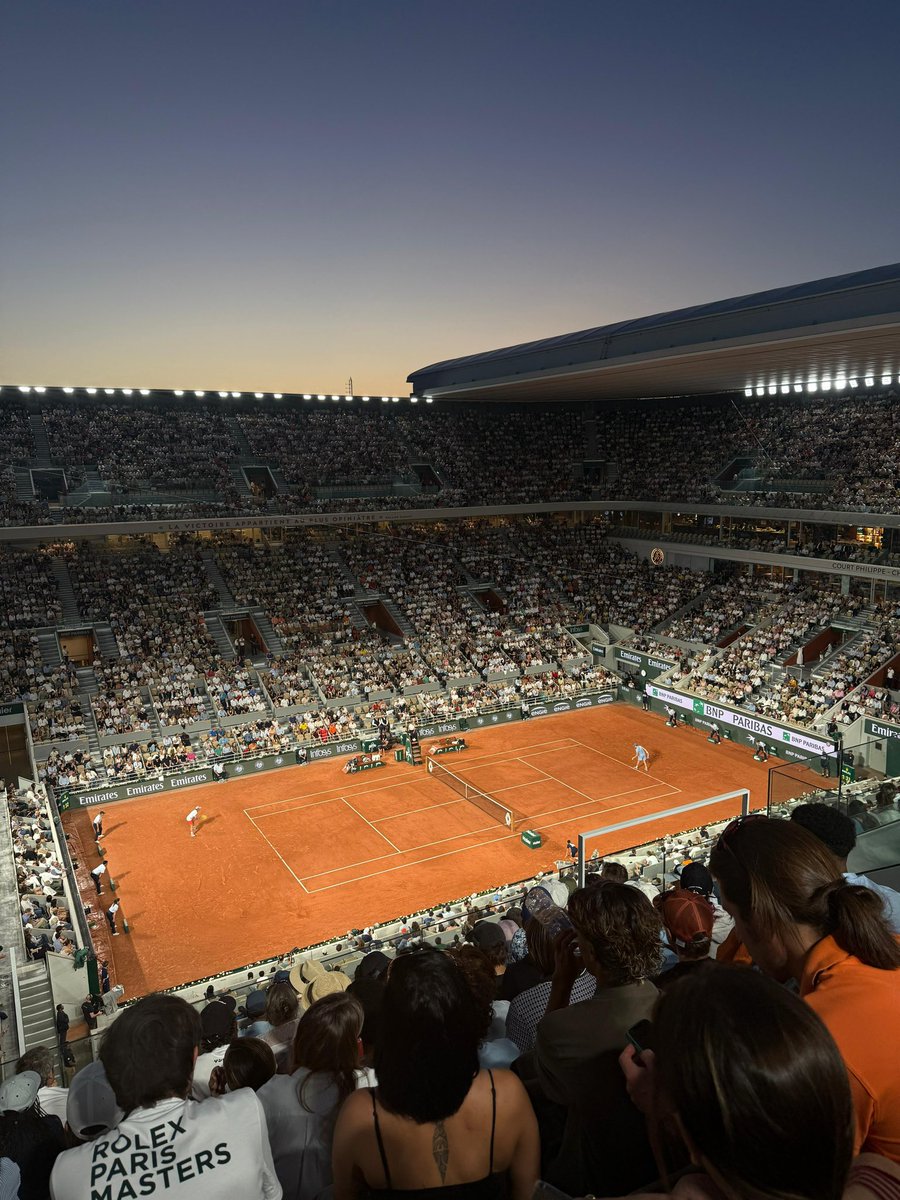 ElonMTennis's tweet photo. Some of our favorite shots from our day at Roland Garros 📸

Read more about our day at the French Open below! 📝

➡️  https://t.co/qfCUDxvzeZ

#PhoenixRising | #EUMT https://t.co/SKPODy7g6z