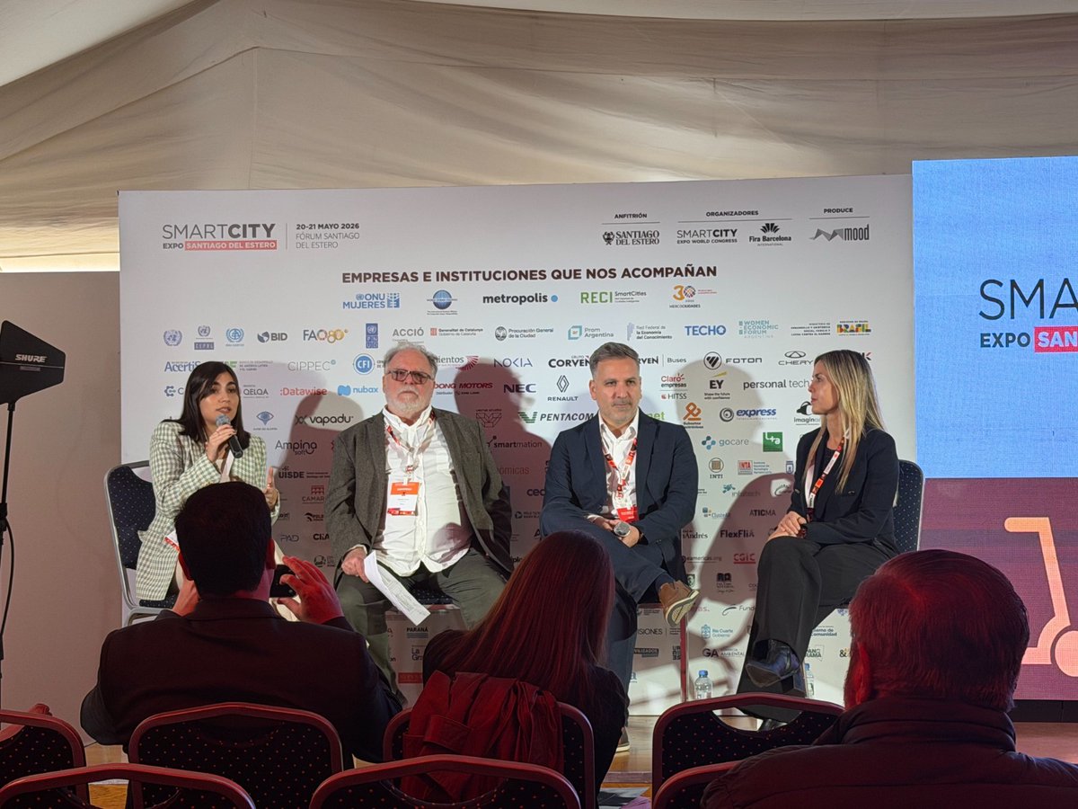 Reciarg's tweet photo. RECIA dijo presente en la 5° Edición de la Expo SmartCity "Fórum Santiago del Estero" en dos paneles... (sigue)  

@alxprince
@lucaslanza
@anacarinarb
@MartinGuemes
@Modernizacionok
@luispapagni
@princeconsul
@eamericas https://t.co/ncujBbBw89