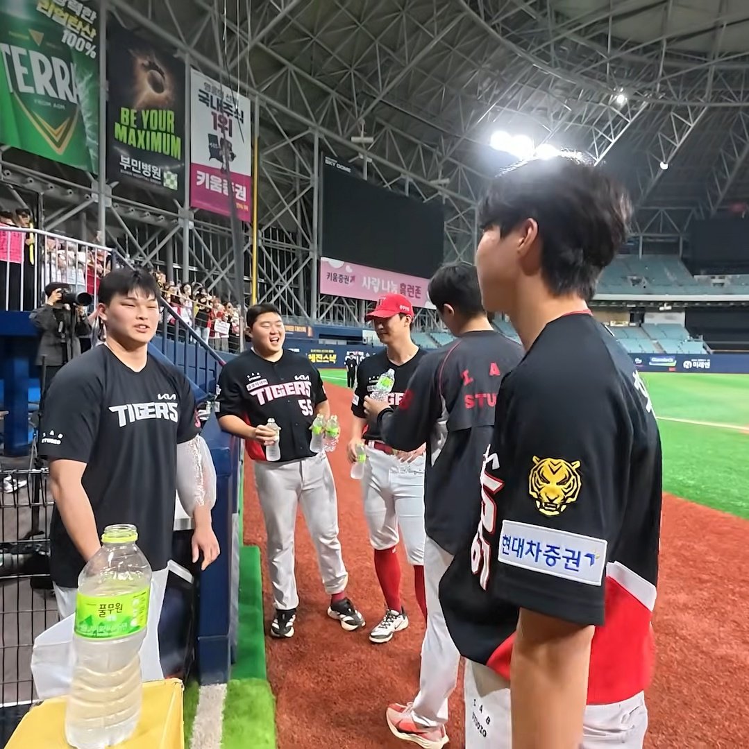 Hyeon tweet media