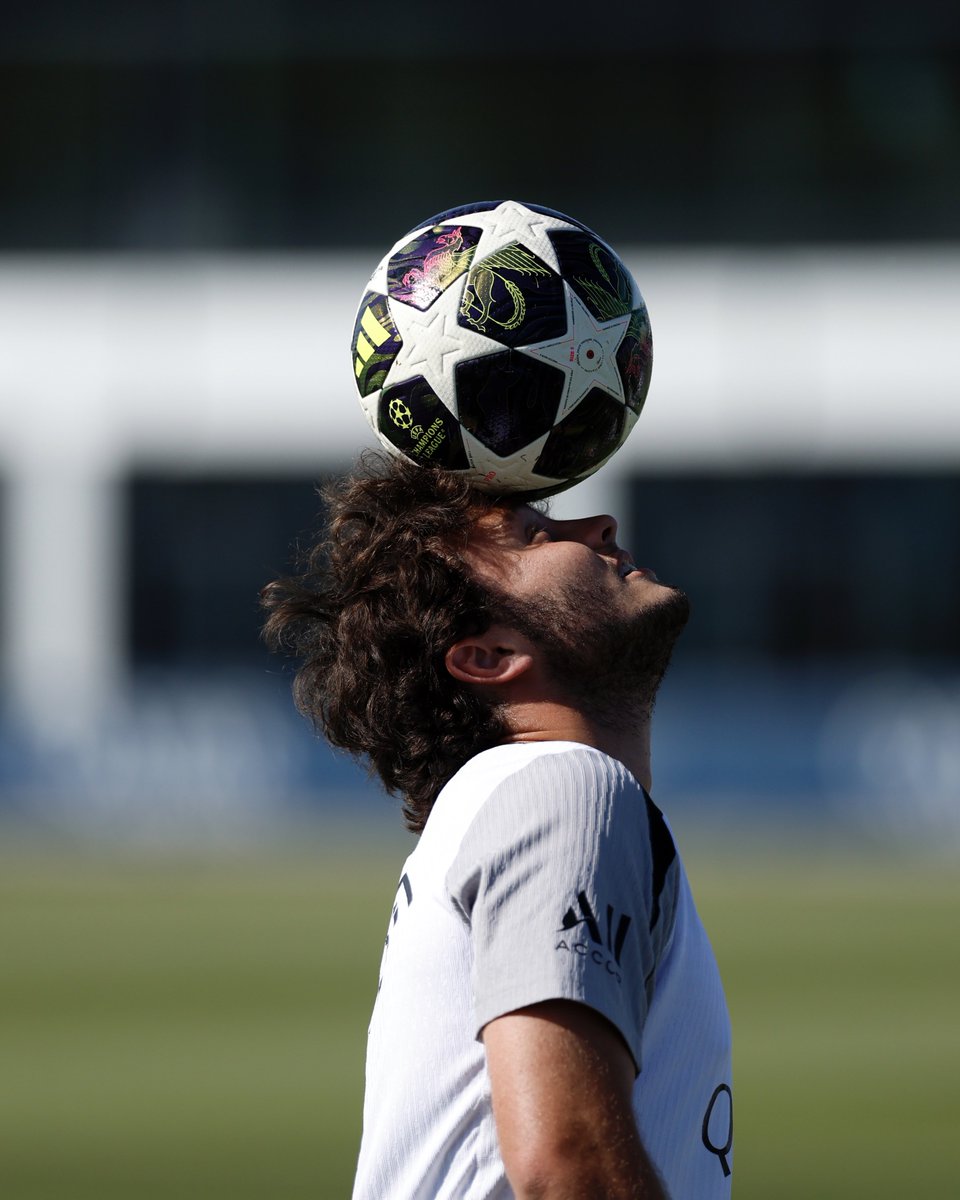 Paris Saint-Germain tweet media