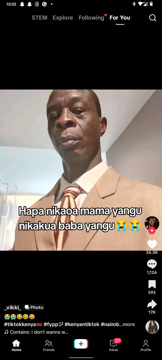 Kibet042's tweet photo. @_MtuTano ukiona imeuma hivi ni ukweli 😂😂 kazi Tu ni RIGHT? nimeshangaa Sana kumpata tiktok. 😂 anyways tupende Maji guyz https://t.co/ATlo3vHKqo