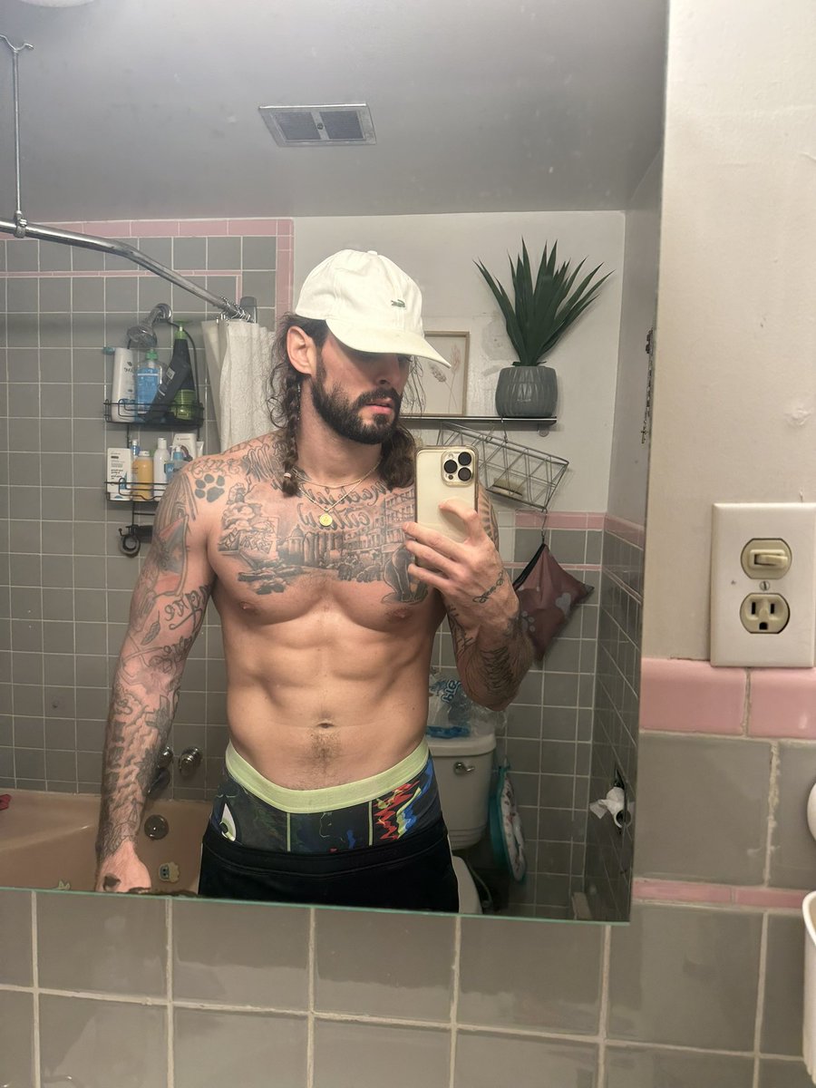 King_Stackkz's tweet photo. Baki coming to Tekken is Basically like Harada telling me to get back in the gym! 💀 Need to get back like this! See y’all in July! 💪 #demonBack incoming fukisutalkinbout https://t.co/SRaDKJyDW0