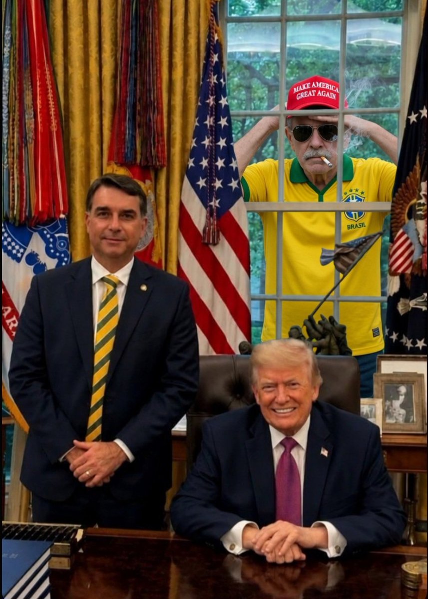 JoaquinTeixeira's tweet photo. Pedi 5 mil dólares emprestado pro Trump e fui expulso da reunião https://t.co/TMJqGfunpk