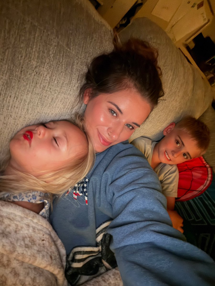 haley lynn tweet media