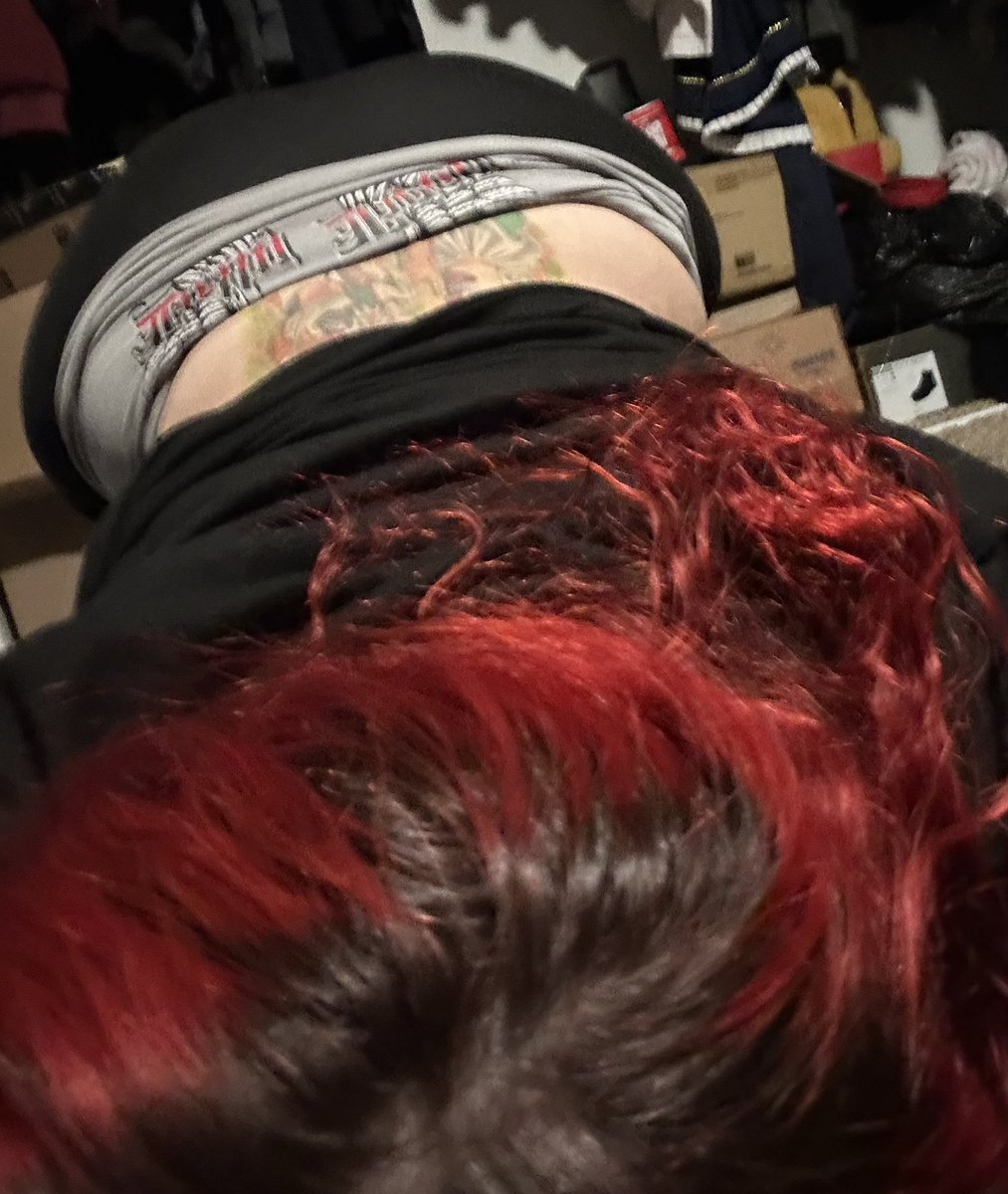 peachfuzzmouse's tweet photo. little stretch https://t.co/6UzomZZfgc