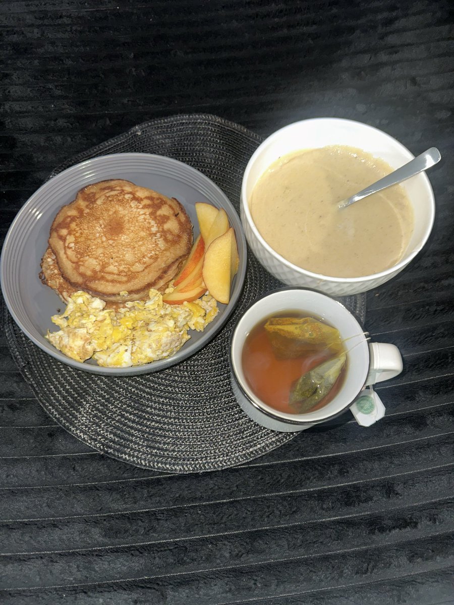 Farrowh_Fonte's tweet photo. Simple meal this morning but very filling. All praises 🙏🏾 https://t.co/3JIWGqKlQ7