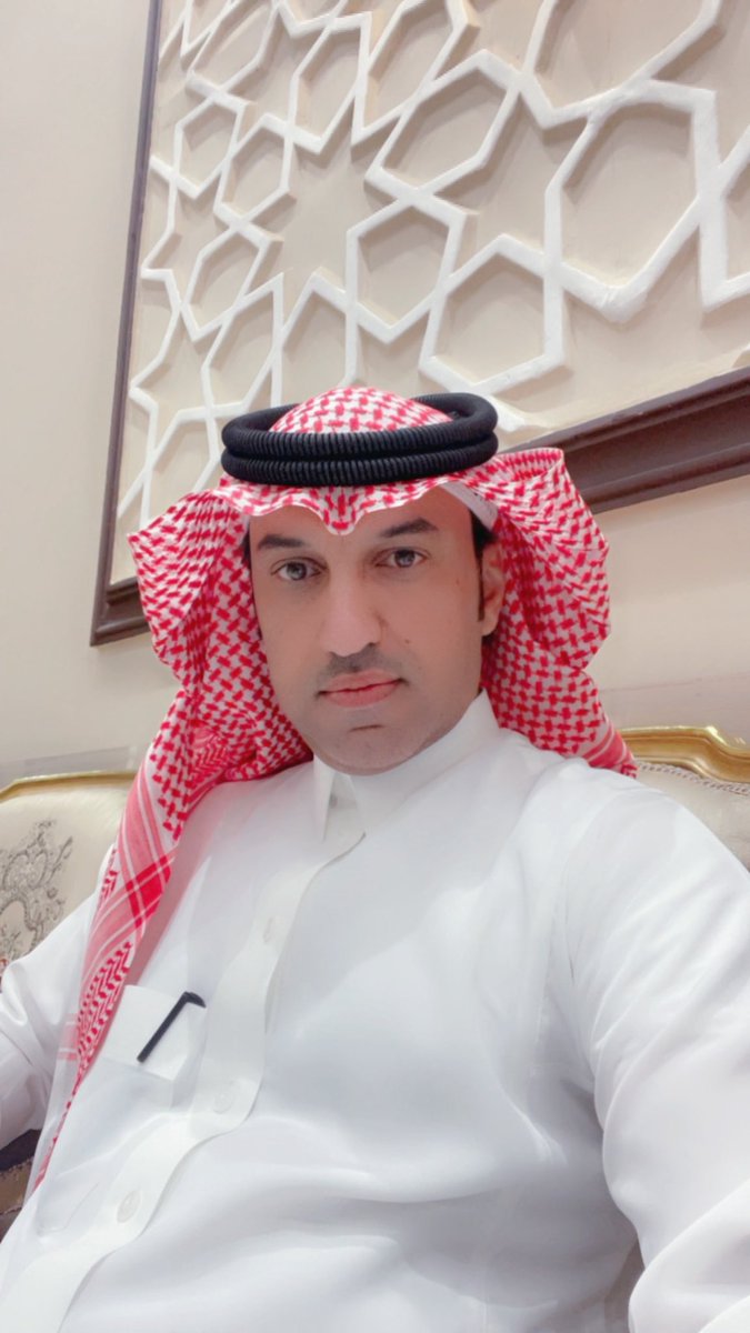 zahmalotaiby's tweet photo. كل عام وأنتم بخير 🌹 #عيد_مبارك تقبل الله منا ومنكم صالح الأعمال ونهنئكم بـ #عيد_الأضحى_المبارك 
أعاده الله علينا باليمن والبركات و
#كل_عام_وأنتم_بخير 
أخوكم / زاحم العتيبي https://t.co/jJNVonq5Lb
