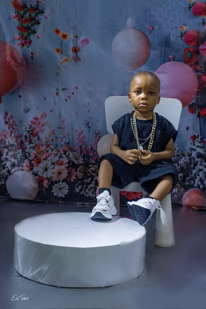 shegbeshe_'s tweet photo. Happy 3rd year birthday my hier apparent 
Daddy and mummy are so proud of you 
Returning all the glory back to God https://t.co/aXrUHcYuA9