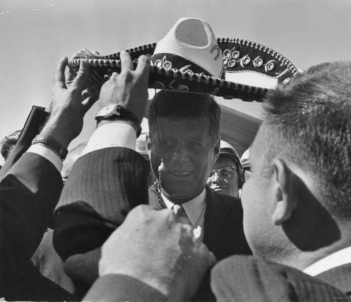 Fitzgerald Kennedy John Jr. tweet media
