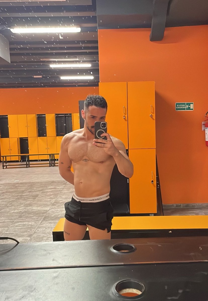 mrsemiserio's tweet photo. 🥵🥵🥵 https://t.co/DyxXYU98OV