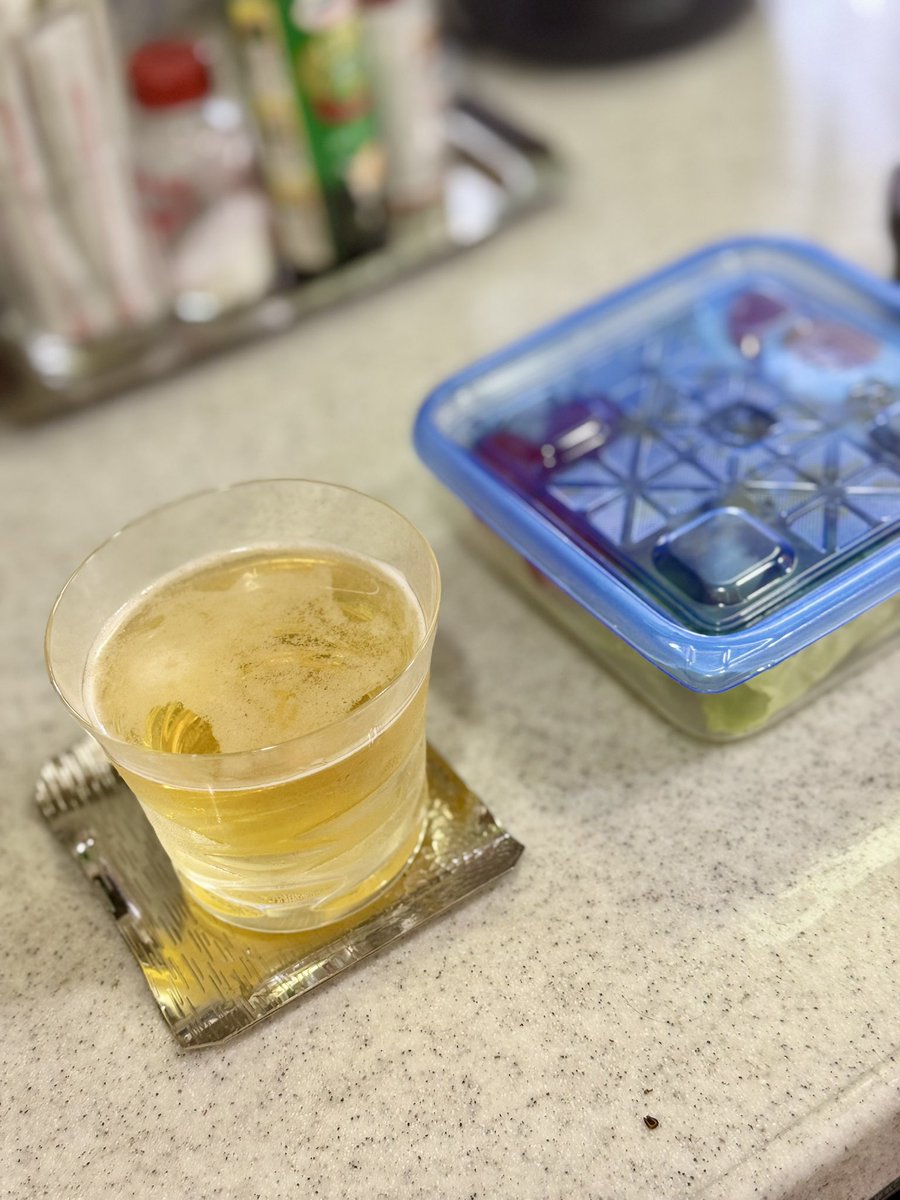 mapia_ck's tweet photo. 今日のサム弁
呑みながら…インスタ映えとかやってられるか😤

#キッチンドリンカー https://t.co/GM9MpuvovG