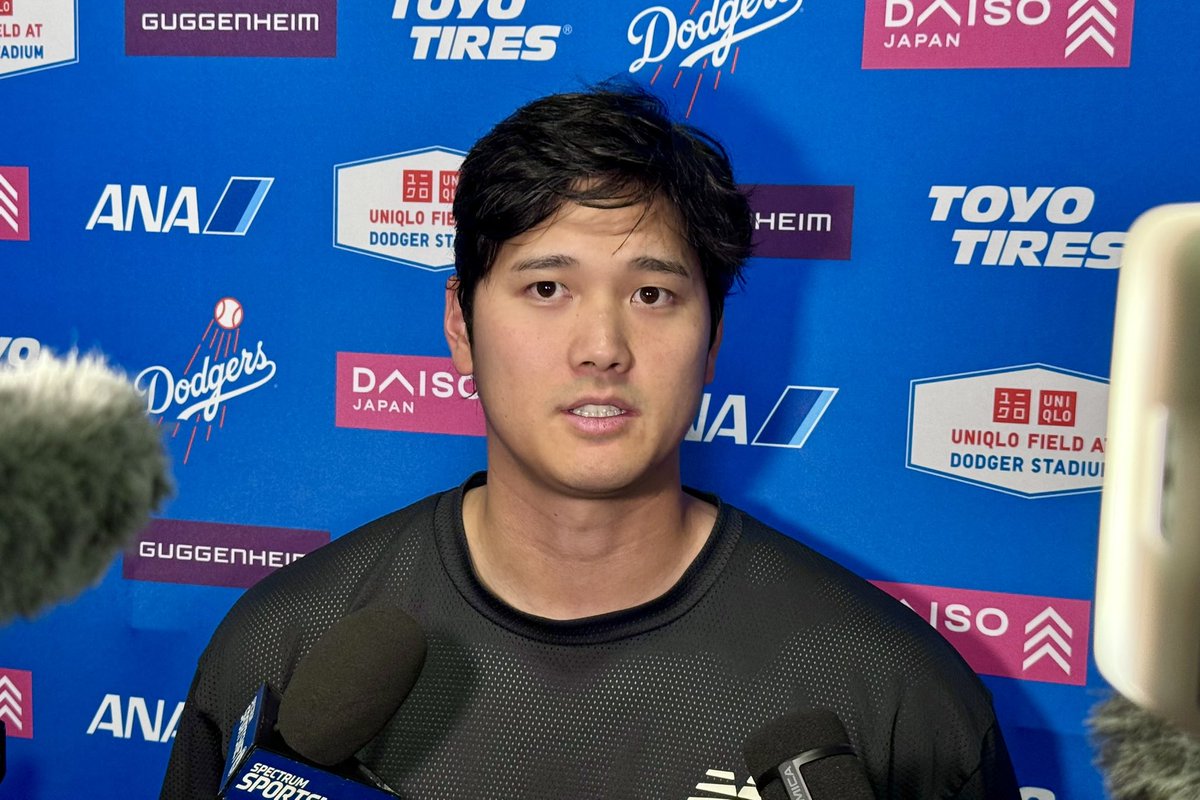 MasayaKotani's tweet photo. 【発表】
ロッキーズは #菅野智之 投手が27日の敵地 #ドジャース 戦で先発すると発表した。

#大谷翔平 投手との投げ合いとなります⚔️

#Rockies #dodgers https://t.co/1mluOBN65h