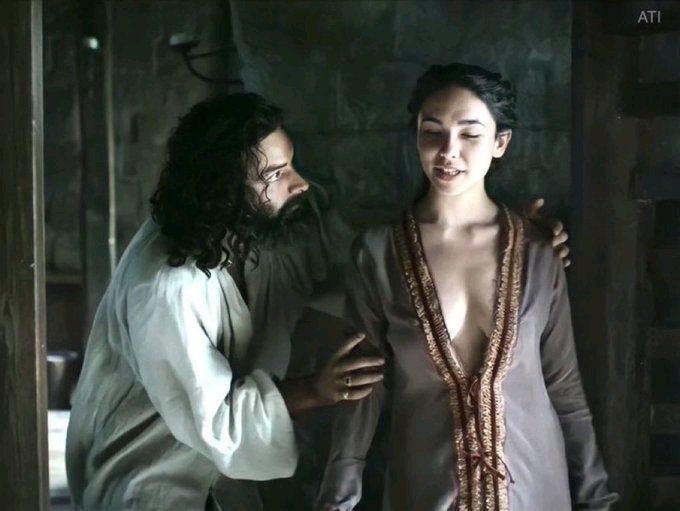 seductionsage's tweet photo. 🎬🔥 The 35 TV Series With the Most Sex Scenes in History... 📑

A thread...... 🔞👇 https://t.co/aXR6Mwg2ad