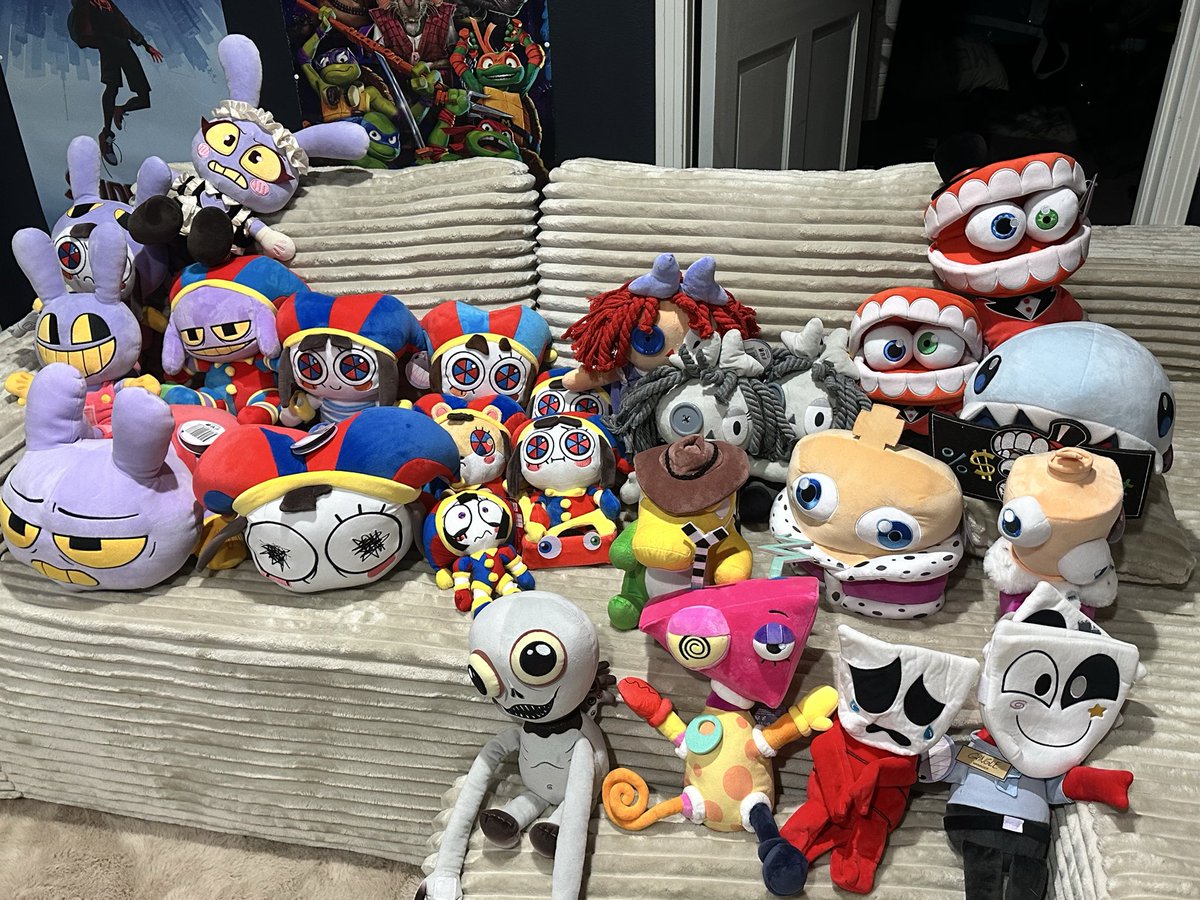 rapharazzle's tweet photo. @ThatRabidDog I don’t know how people are fine to just sell  all their tadc merch simply because they didn’t like the ending, I don’t know if I’ve dug a hole too deep but 😭 https://t.co/7xjt9X1tIz