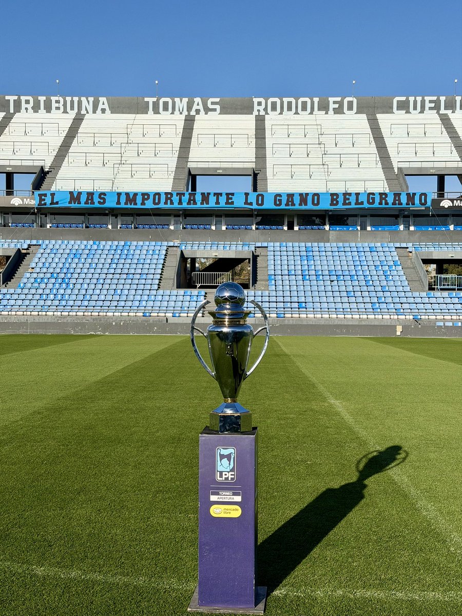 traposCAB's tweet photo. TE LA METILLI Y SALÍ CAMPEÓN. https://t.co/SgBBNBMt79