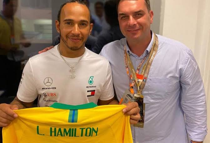Fã de F1 atrasado tweet media