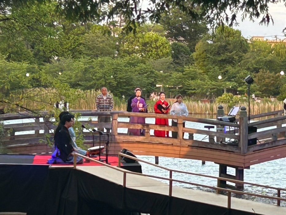 neec_ad's tweet photo. 大田区主催のイベント『春宵の響』にMCとして声優・演劇科2年生が出演しました✨
今回オーディションで選ばれた2人！
打ち合わせやリハーサルを経て堂々と務めていました👏👏
 #日本工学院 #大田区 https://t.co/3A5uDEKlD4