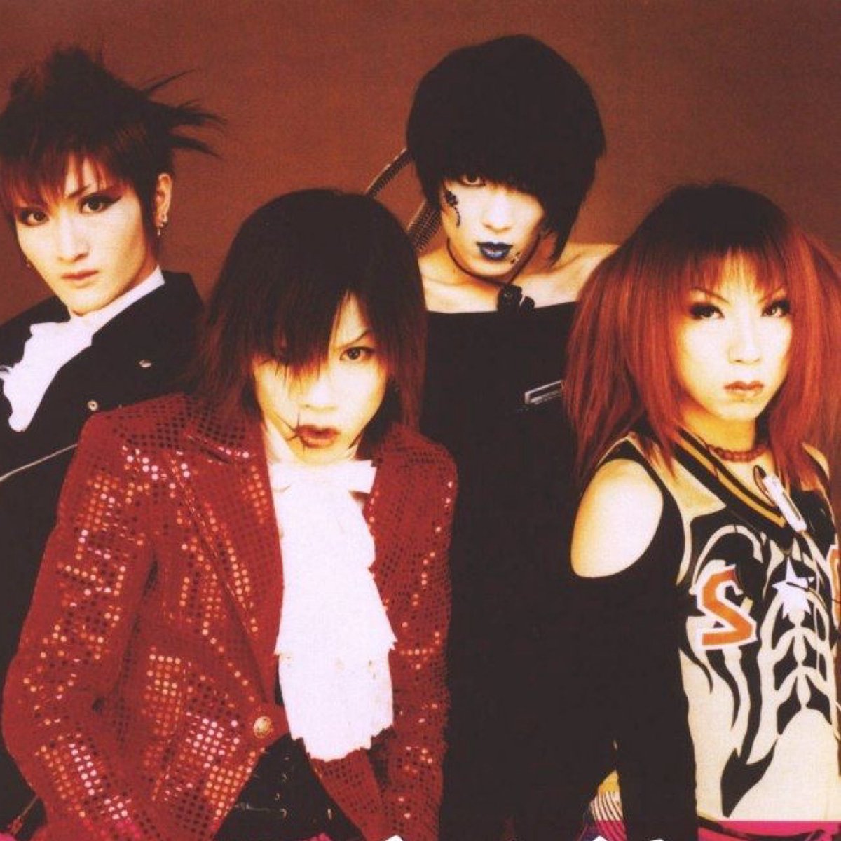 A_T_M_K_unaju's tweet photo. #このバンドorミュージシャンを分かったらリプ・100いいね目指す
ヒント：1999年から2007年にかけて活動した日本のインディーズヴィジュアル系ロックバンドで、2000年代初頭の「ネオ・ヴィジュアル系」シーンにおいて、MUCC、MERRYと共に「御三家」と称され、華やかなシーンの裏側にある「陰」や「アングラ」な世界観を牽引しました
