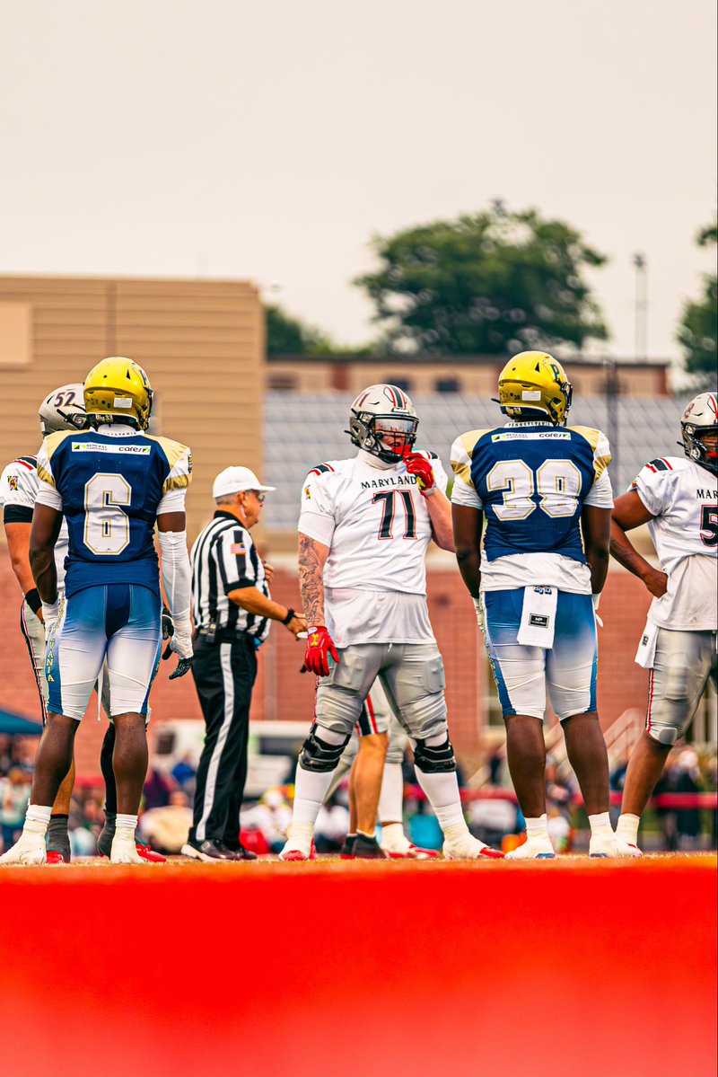 CoachHeinbaugh's tweet photo. 2/5 starting offensive linemen for Team MD in the Big 33 game came from ole Lusby, MD! Beyond proud of these two men and I’m so excited to see them dominate in the college ranks!

#GATA #BigTimeProgram 

@coachcrounse @paxathletics @SMAC_Football @mdHSscores @1550Jah @teagancox_ https://t.co/ybfm1fGMlk