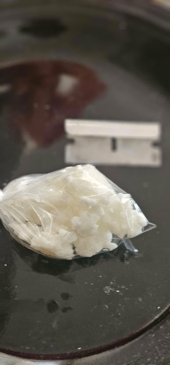 Helldomainn's tweet photo. Peep  em crystals..
#drugtwt https://t.co/Ax7tvhWJyH