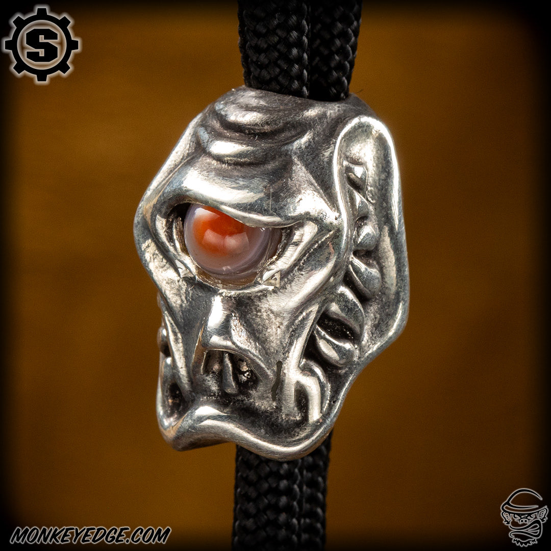 MonkeyEdge's tweet photo. The @Gear_Japan Slyclops hits different with exotic stone eyes. From the classic SGear look to one of a kind stone inlays, each bead and ring takes on its own character depending on the material set into the eye.
Head to https://t.co/zSaEgsmDch to check them out.
#starlingear https://t.co/N43jVQkTtf