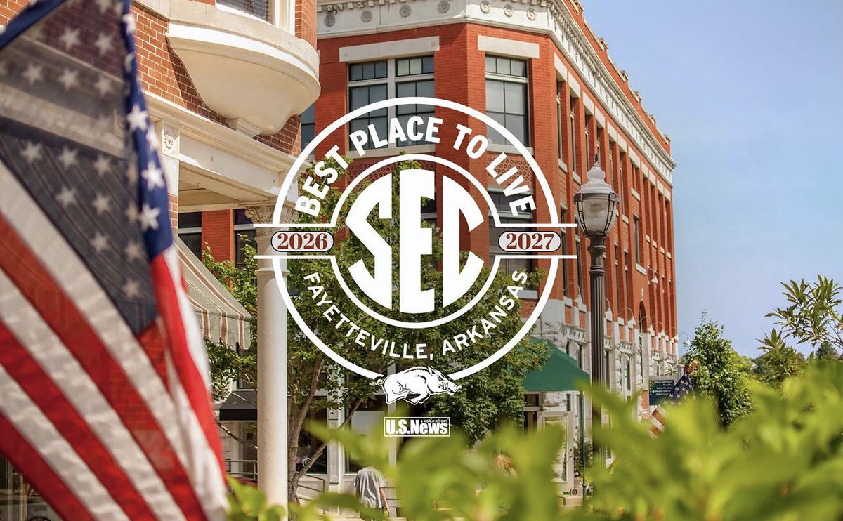 arkrazorbackx's tweet photo. @usnews voted Fayetteville, Arkansas Best Place to Live in the SEC for the 11th consecutive year #wps https://t.co/ATFkbDaKAY