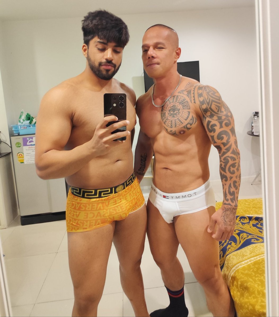 phXXXPapi's tweet photo. Trip to New Delhi

@sexxymundaa
@tripolxpapi 

Now Streaming!
https://t.co/xSSyK4xqvP
https://t.co/m8uv1VV5kz https://t.co/9MtfAZQBYL