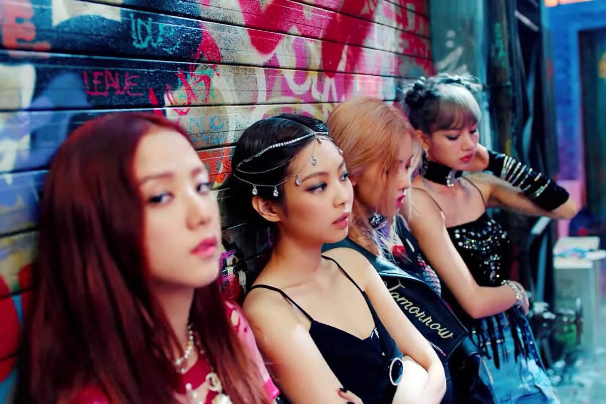 LevoreMagazine's tweet photo. BLACKPINK’s “Kill This Love” feels like it just dropped today again 💥💗
#BLACKPINK #KillThisLove #Kpop #NewMusicFeel #OnRepeat https://t.co/NBz0V32Vag