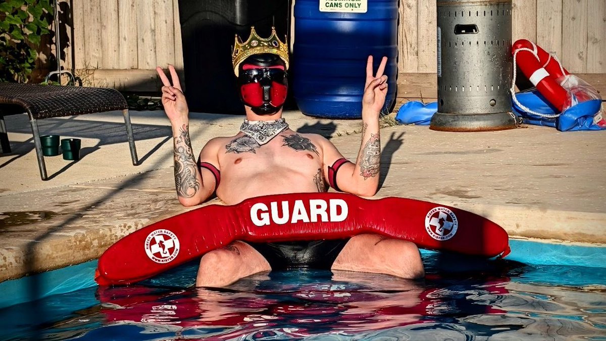 PupShadow2026's tweet photo. Had a great bday weekend! And got a nice tan 😜
.
.
#pupplay #humanpup #gaypup https://t.co/nVx7quYRUh