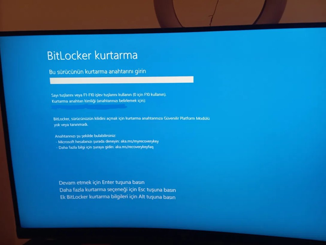 osasday's tweet photo. Who thought it was a good idea for BitLocker to be enabled by default alongside Windows 11?
@Windows https://t.co/fhi8TkYgu8