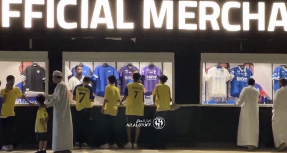 _f7lel's tweet photo. @NfcNi اقدر اجيب مليون نصراوي يمدح الهلال ويقول ان الهلال داعس النصر ، ما نلومكم هذا الزعيم الاعجاب فيه طبيعي https://t.co/c3KJEvzD4w