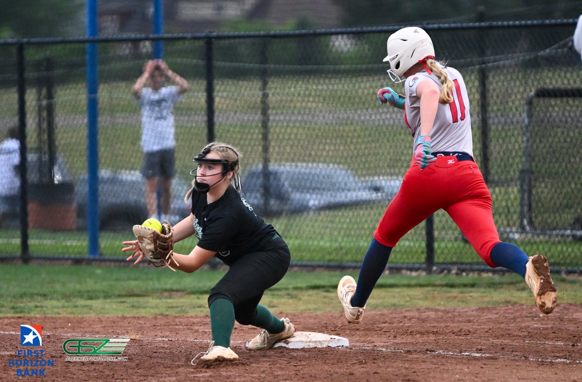 Tate_Russell's tweet photo. 📸PHOTO GALLERY📸
Go to the #FirstHorizon Greene Sports Zone to see photos of North Greene softball in the Class 1A State Tournament.
https://t.co/QfMEtLuuPA https://t.co/orH9BSaCOh