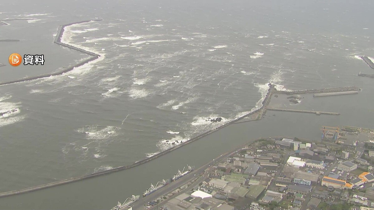 livedoornews's tweet photo. 【公表】津波死者最大5万7200人…房総半島沖巨大地震で千葉県が新たな被害想定
https://t.co/YEMNbtnJL0

想定では、房総半島東方沖でマグニチュード8.5の地震が起きた場合、太平洋沿岸の広い地域で大規模な津波が発生すると予測され、いすみ市で最大12.8m、銚子市で12.5mに達するとされている。 https://t.co/9vsNZmIkwu