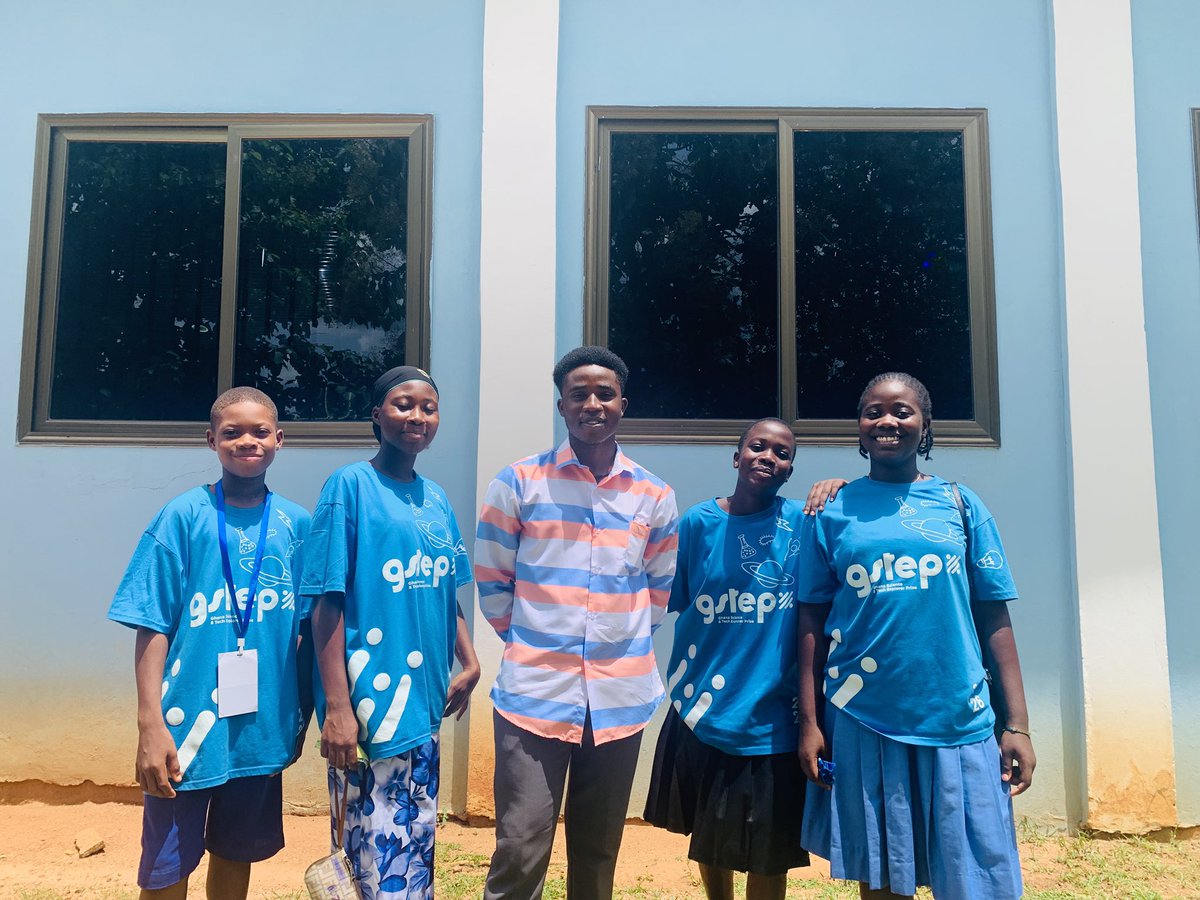 BiologyBri51873's tweet photo. @BiologyBri51873 team had an inspiring engagement with the Lead Facilitator of @P2P – Plastic Pioneers, where we shared ideas on sustainability, innovation, and  impact through our #Biopad project in the @GSTEP_GH . 🌱♻️

#GSTEP2026 #GSTEPChallenge #GSTEP #STEMwithoutBorders https://t.co/ilhth7MbrY