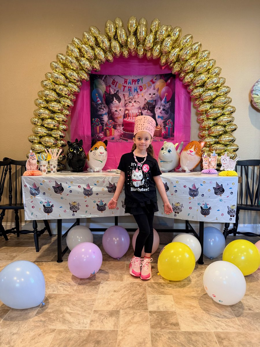 CoachBLemon's tweet photo. I’m a little late on my post but we had a busy weekend celebrating our little princess 6th birthday. She needs to slow down her growing, she’s growing up way too fast. Happy Birthday McKenna again! 
Dada loves you so much. 
#GirlDad https://t.co/JwvXRzGLJM