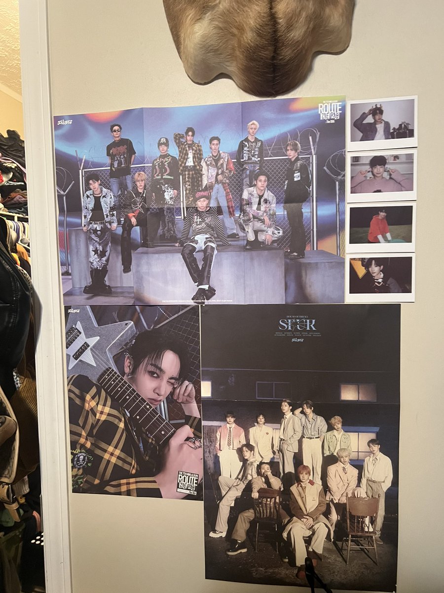 blueberrybluebb's tweet photo. Also, poster set up https://t.co/gcvuZPbraM