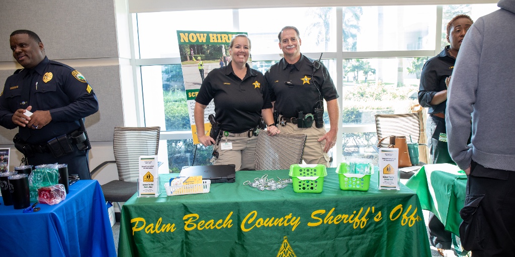 PBStateCollege's tweet photo. Join us Thursday, June, 11, from 10 a.m. to 2 p.m., for the #PublicSafety #JobFair at PBSC's Lake Worth campus gym. Meet agencies in law enforcement, 911 dispatch, fire rescue, and more. It's free and open to the public. No registration required. https://t.co/dCBazRk5B0

#MyPBSC https://t.co/NxRLJAimgL